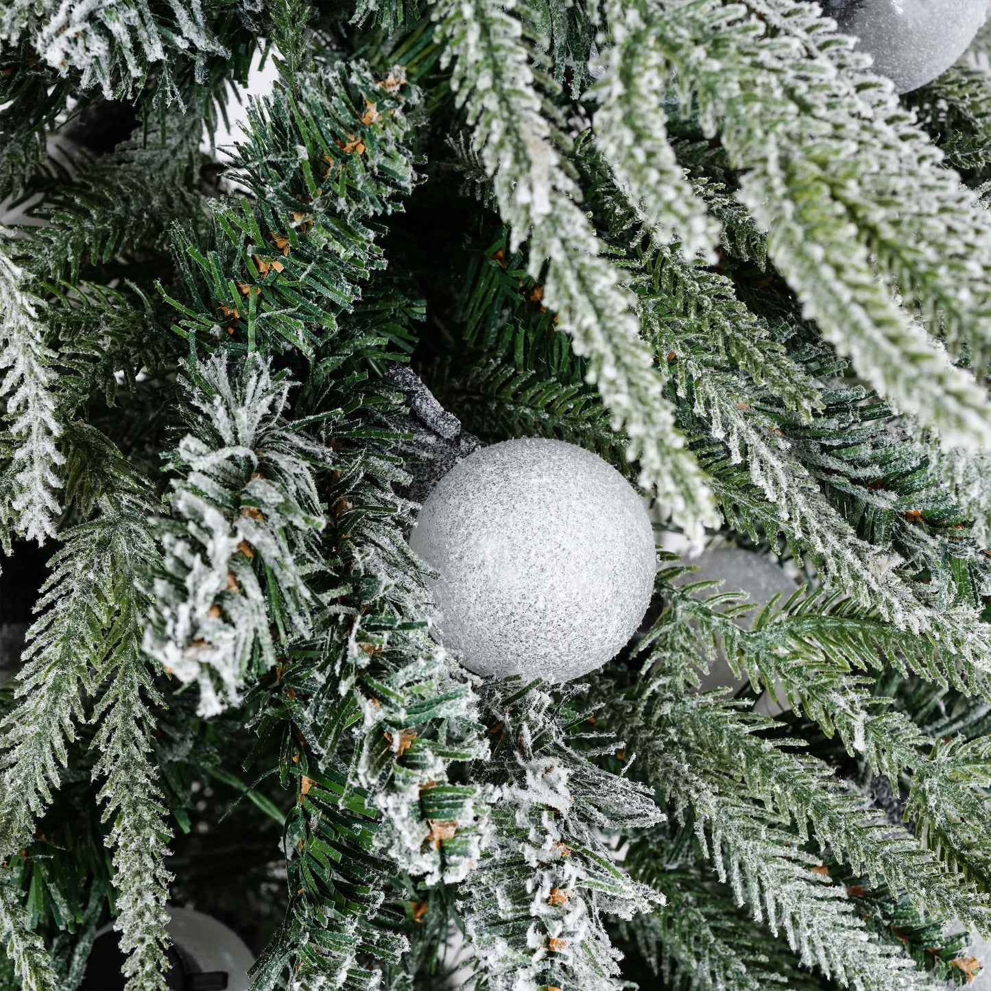 Stellan 5FT Pre-Lit Spruce Snow Flocked Christmas Tree, Artificial Hinged Xmas Tree with LED Lights, Holiday Office Home Décor