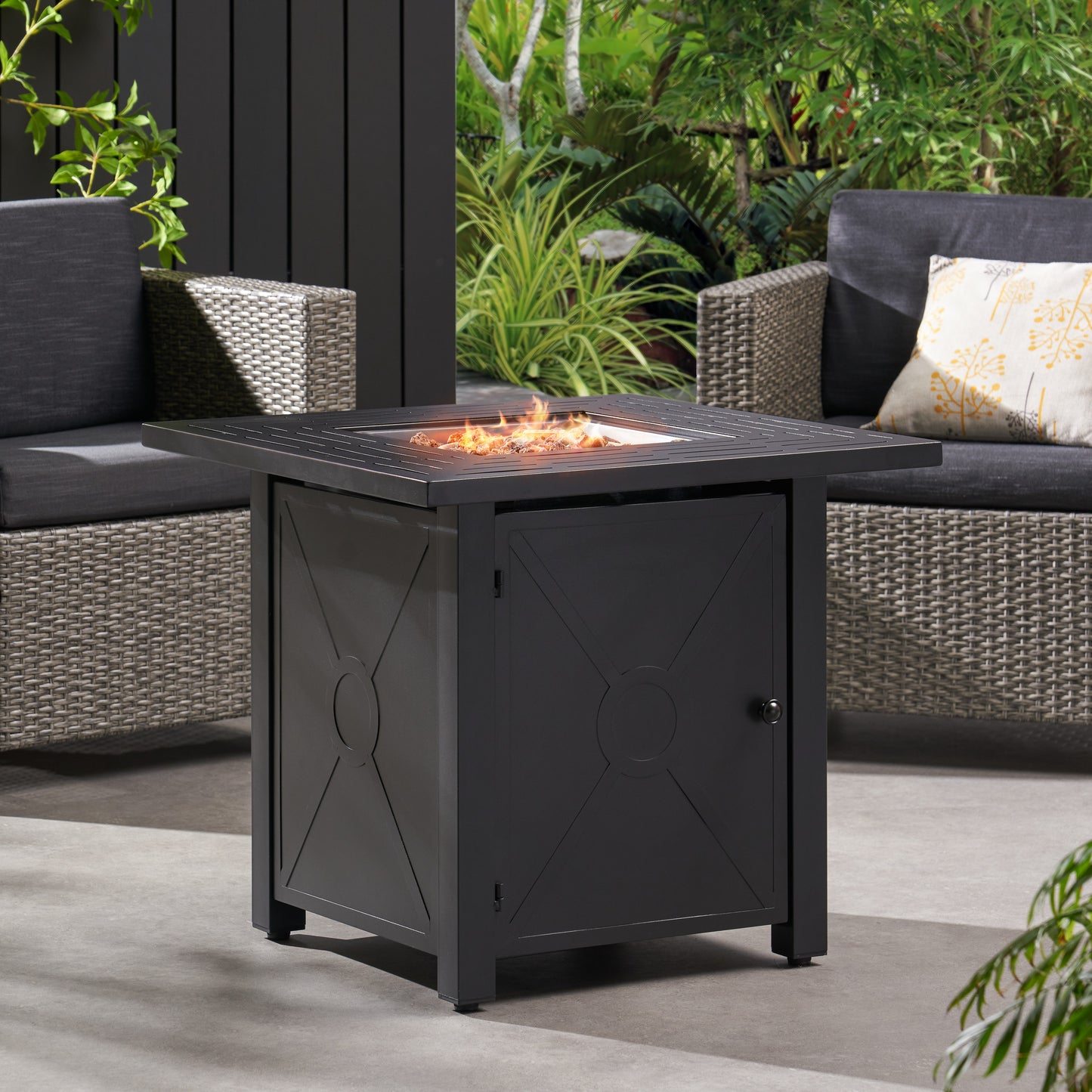 Doheny Outdoor 40,000 BTU Iron Square Fire Pit, Black