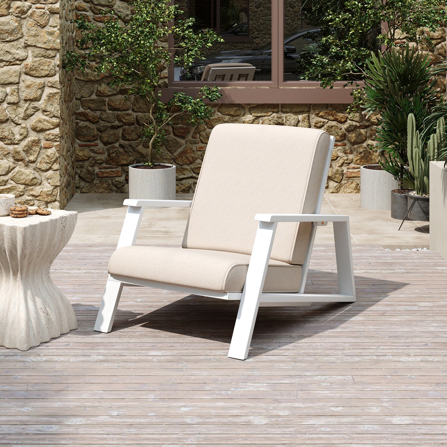 Youssef Patio Lounge Chair, Outdoor Club Chair with Beige Cushion