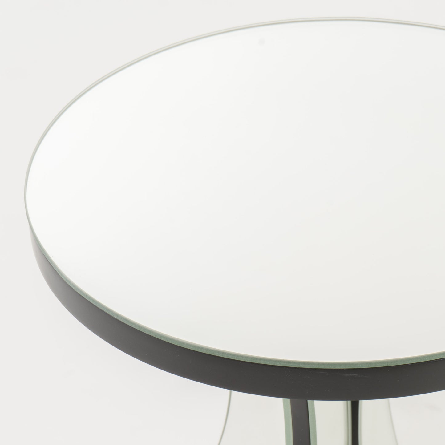 Tyne Modern Glam Curvy Mirror Accent Table with Circular Tabletop