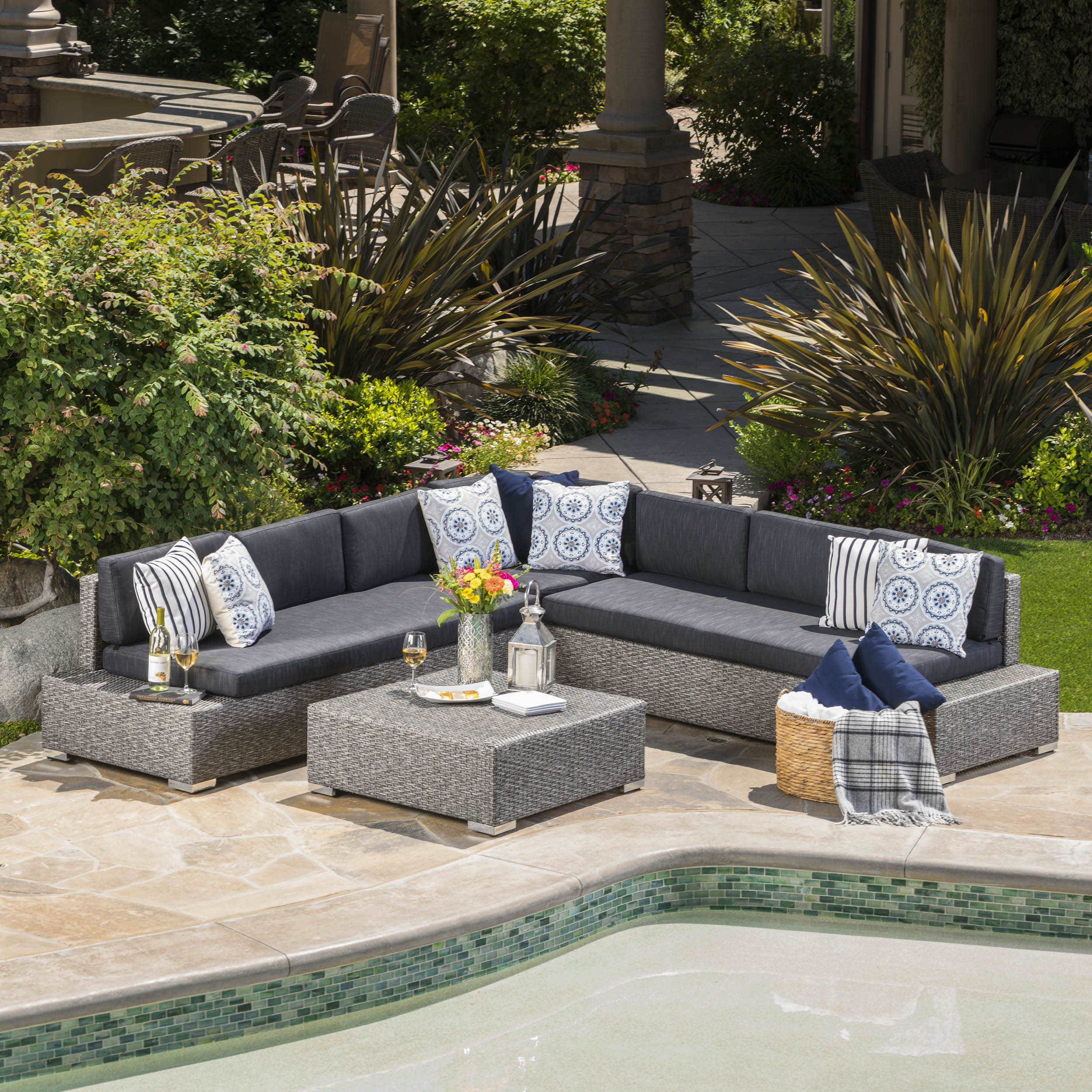 7 seat outdoor discount sectional