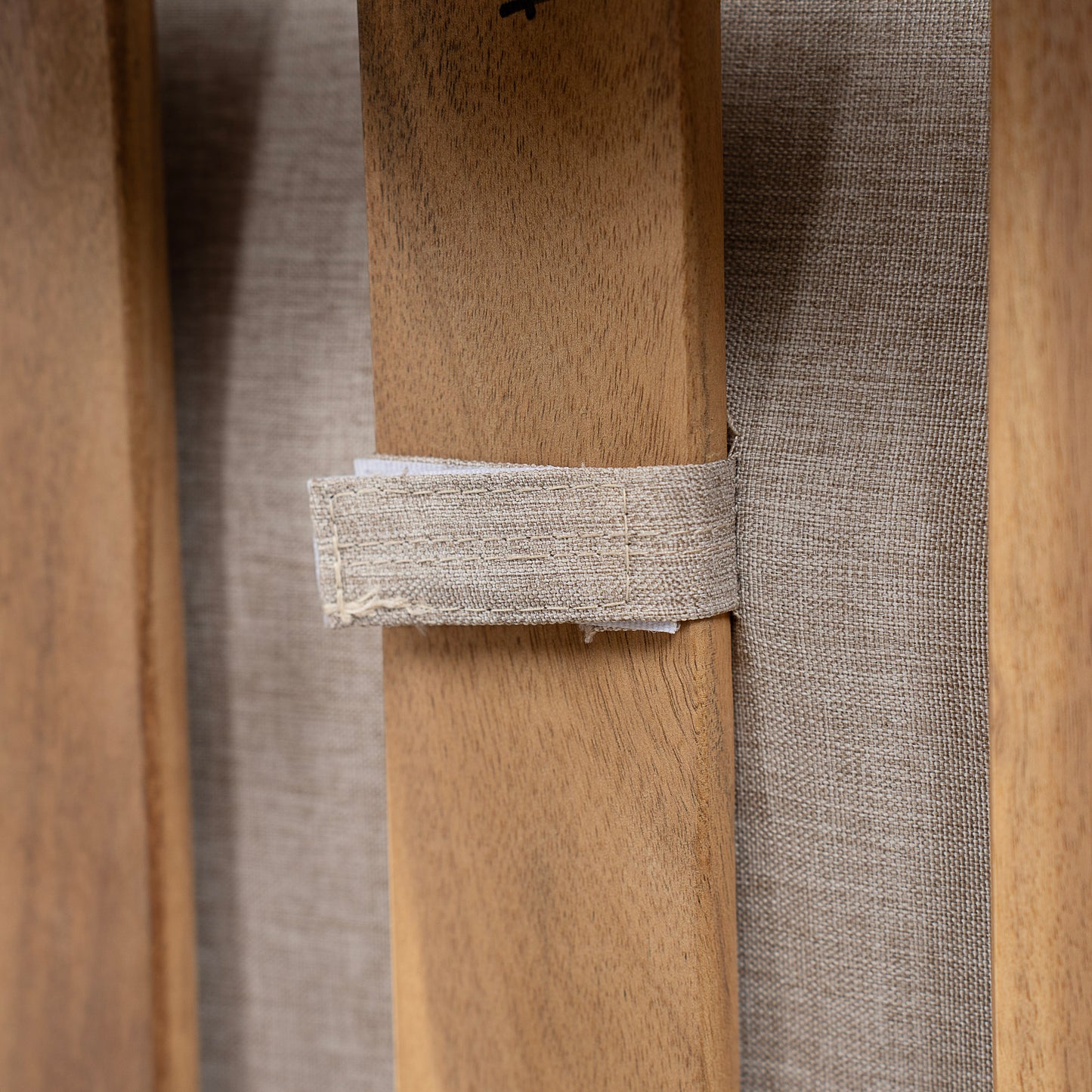 Mallorcar Acacia Wood Chaise Lounge With Cushion