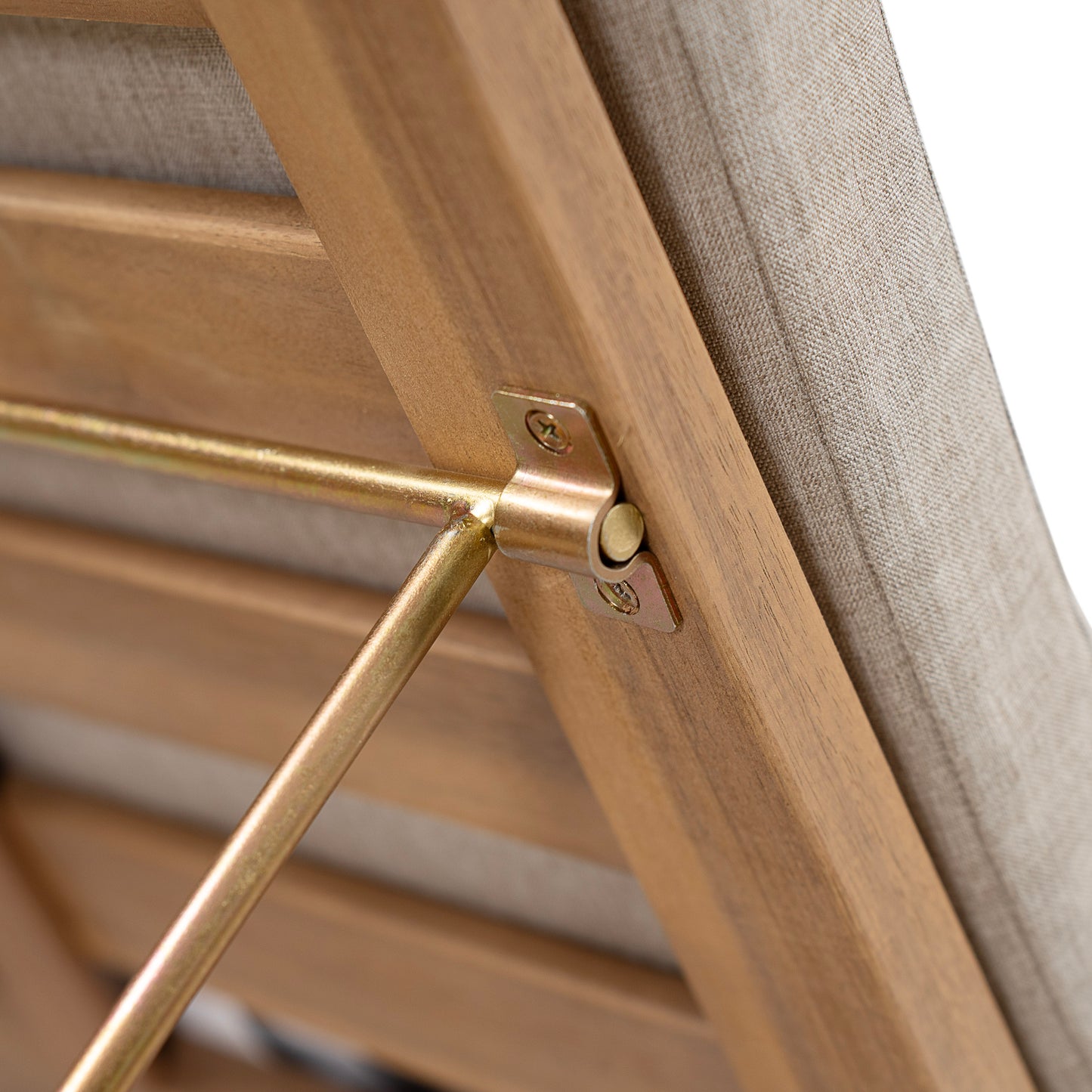 Mallorcar Acacia Wood Chaise Lounge With Cushion