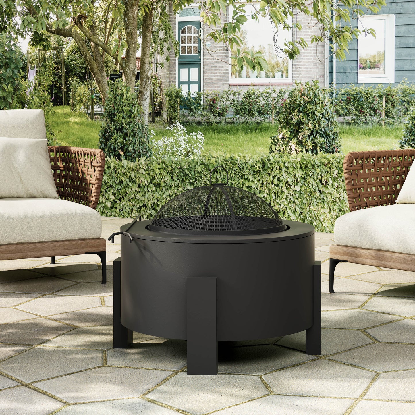 Saskia Modern Wood-Burning Iron Fire Pit in Black