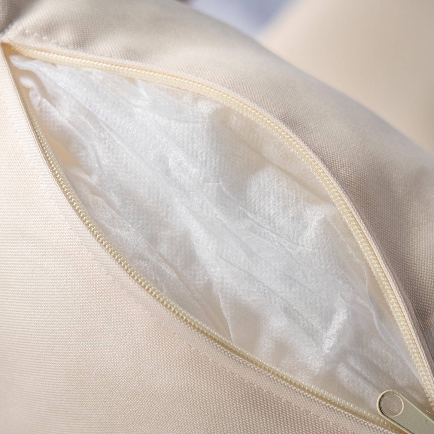 Elarrela Mid-Century Modern Outdoor Lounge Chair with Cushions