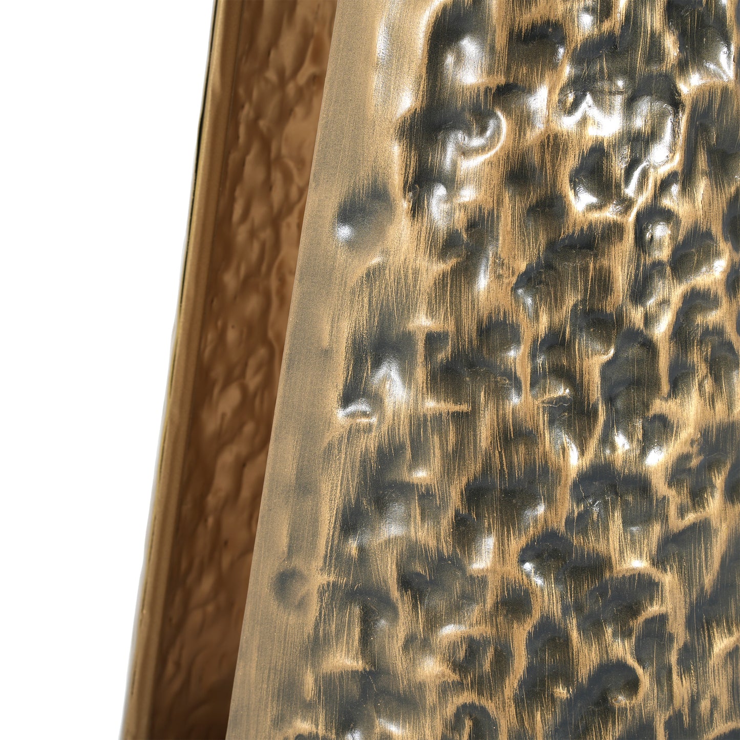 Meedom Indoor Accent Side Table Retro Metal Table with Hand-hammered Texture