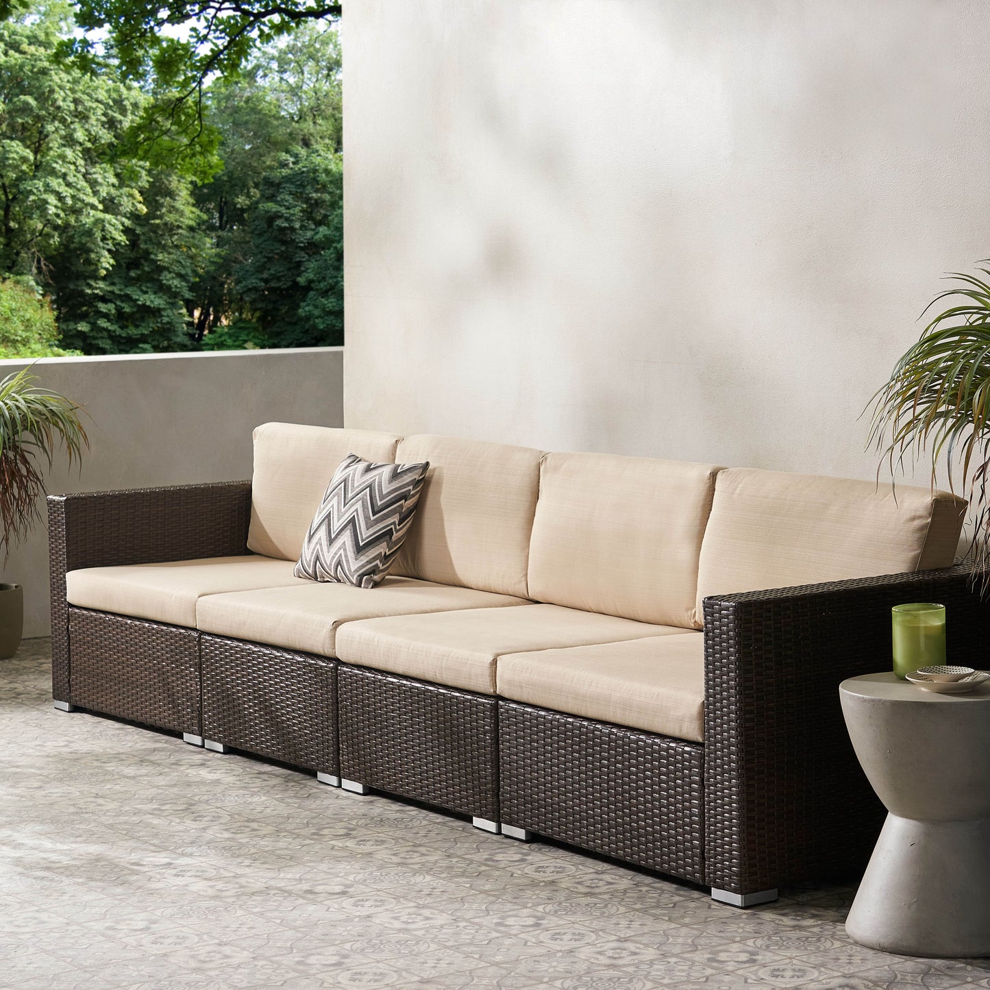 Avianna Outdoor Wicker 4 Seater Sofa with Cushions