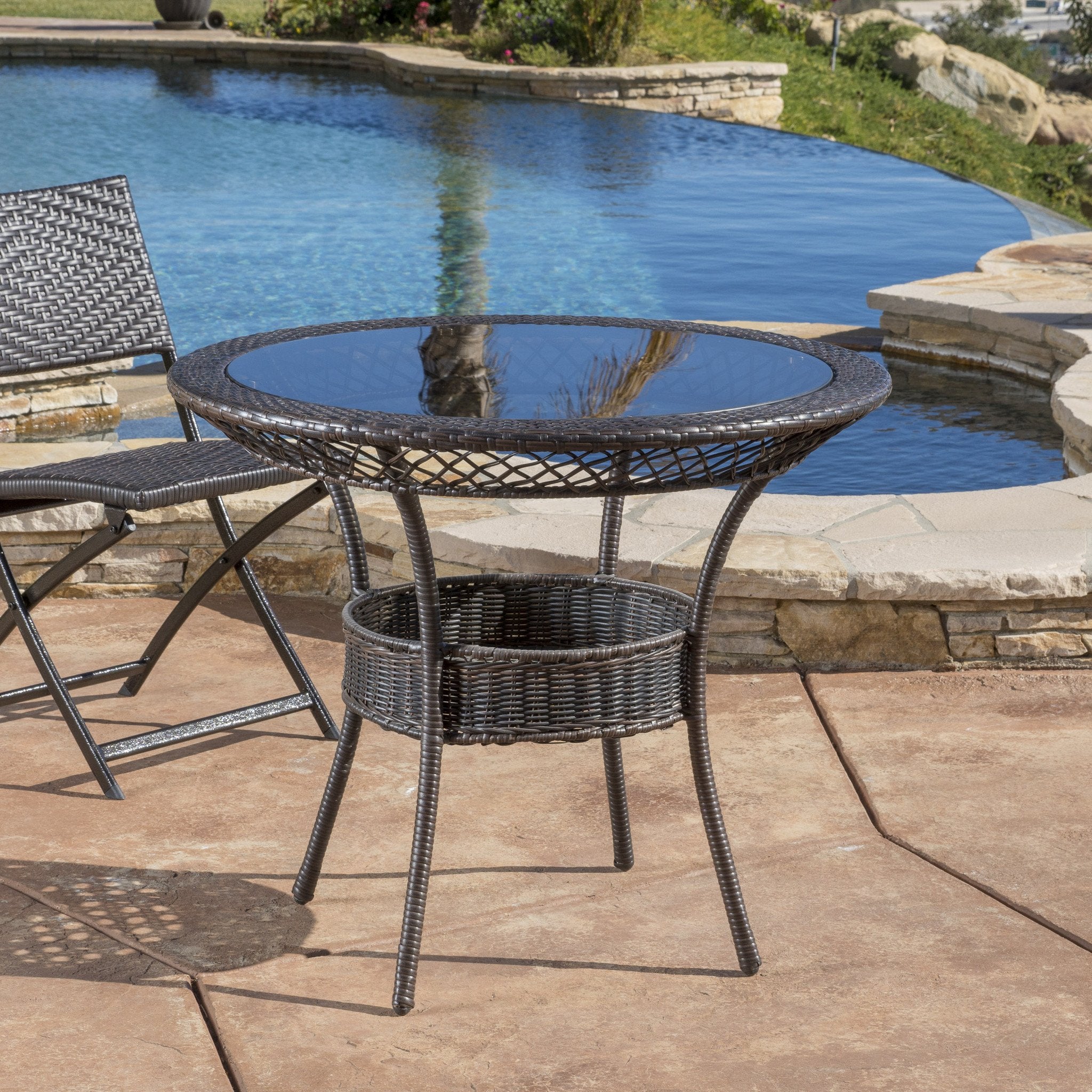 Gaviota 34-inch Round Outdoor Wicker Dining Table – Gdfstudio