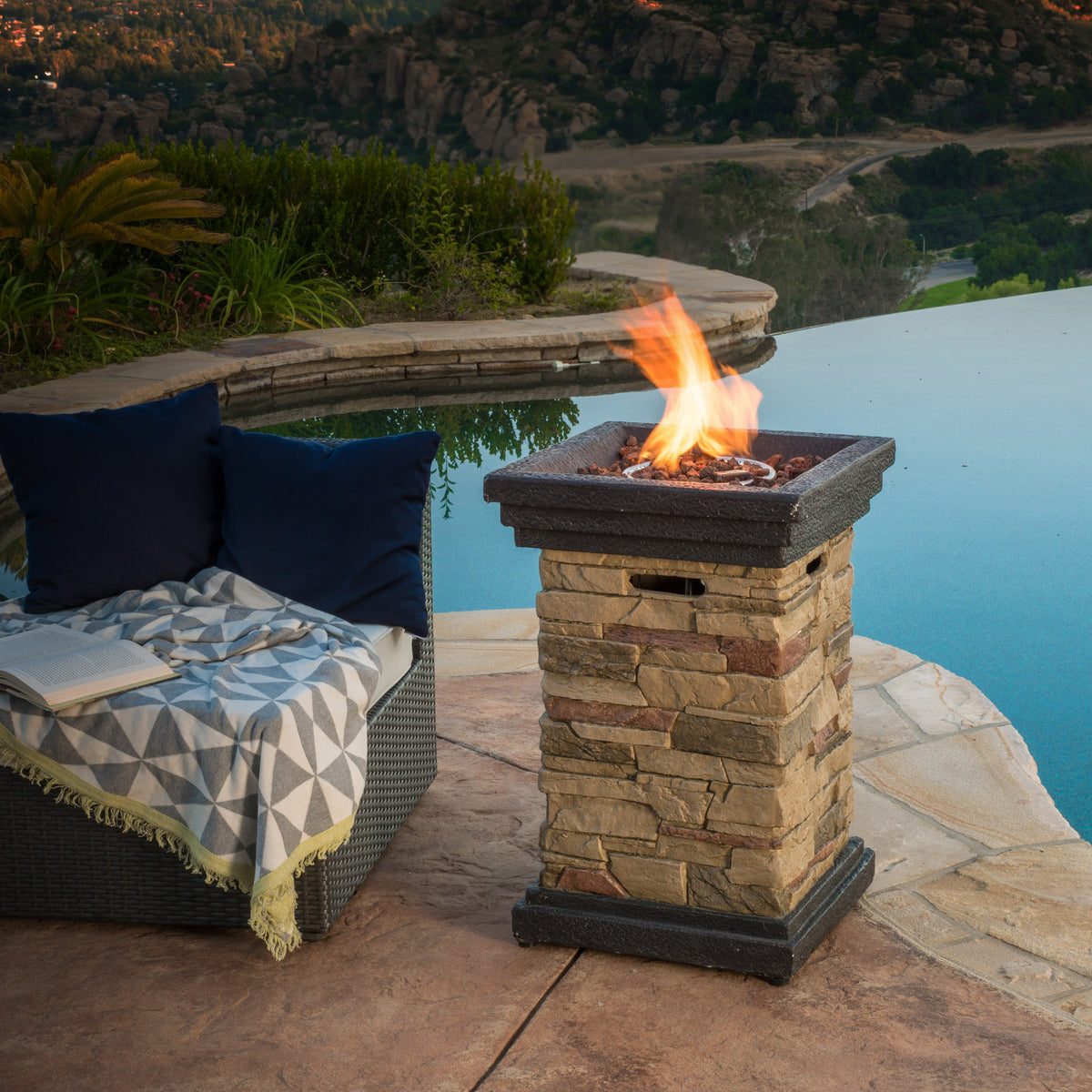 Troy Outdoor 19-inch Liquid Propane Fire Column – GDFStudio