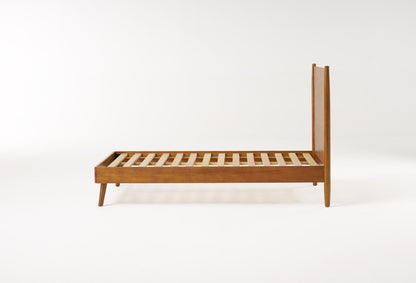 OkiOki Mid-Century Collection Bed, Queen
