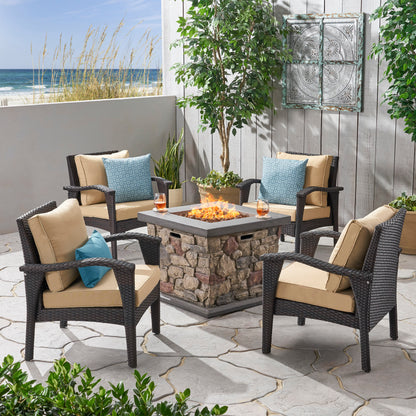 Makenah Outdoor 4 Club Chair Chat Set with Fire Pit