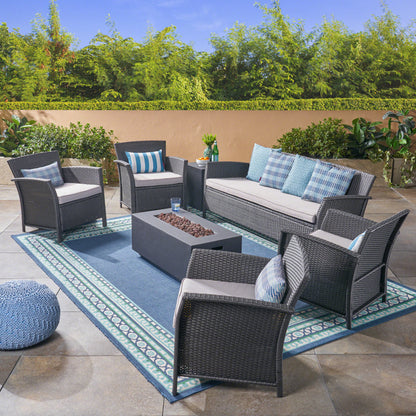 Mason Outdoor 7 Seater Wicker Chat Set with Fire Pit, Gray and Dark Gray