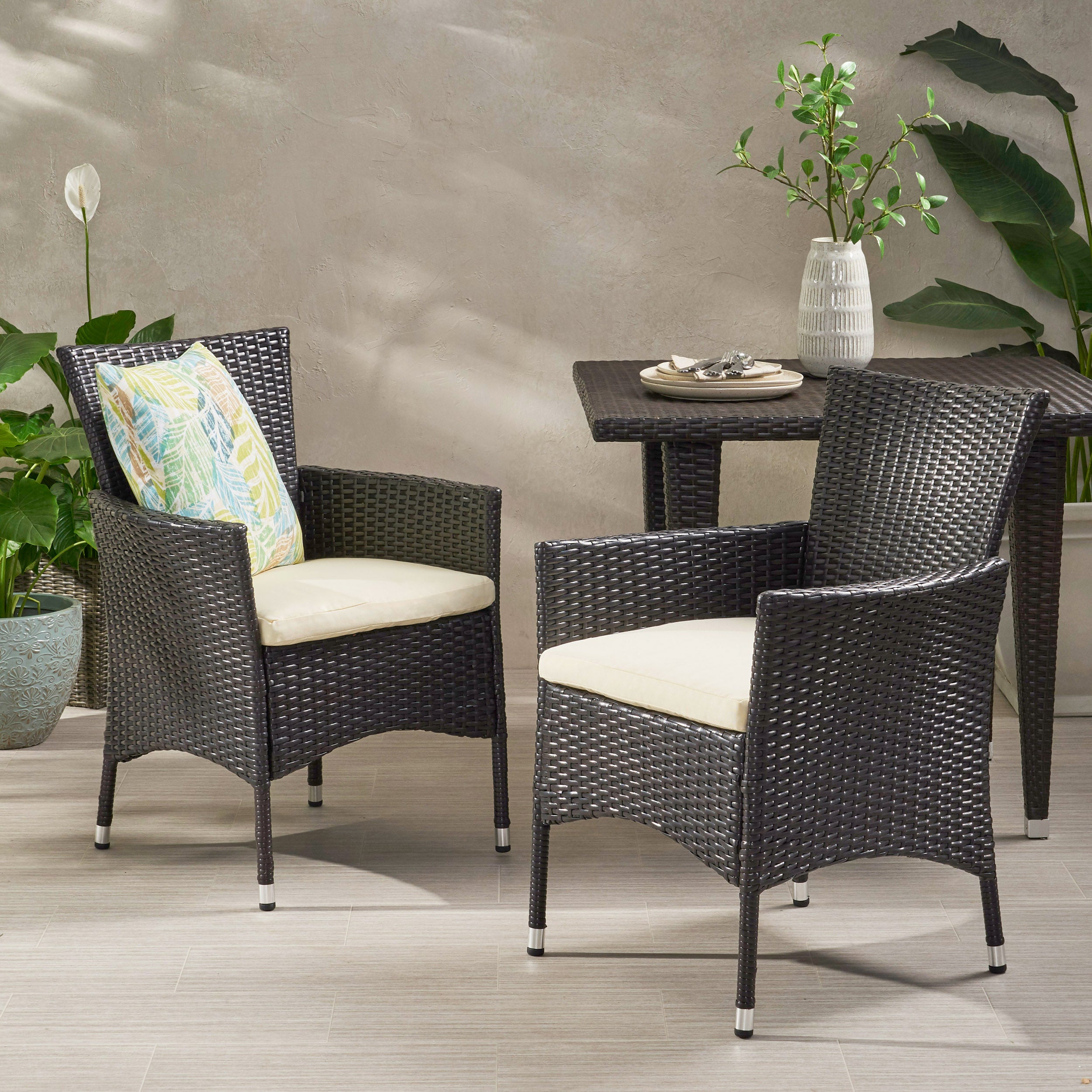 Pe best sale wicker chairs