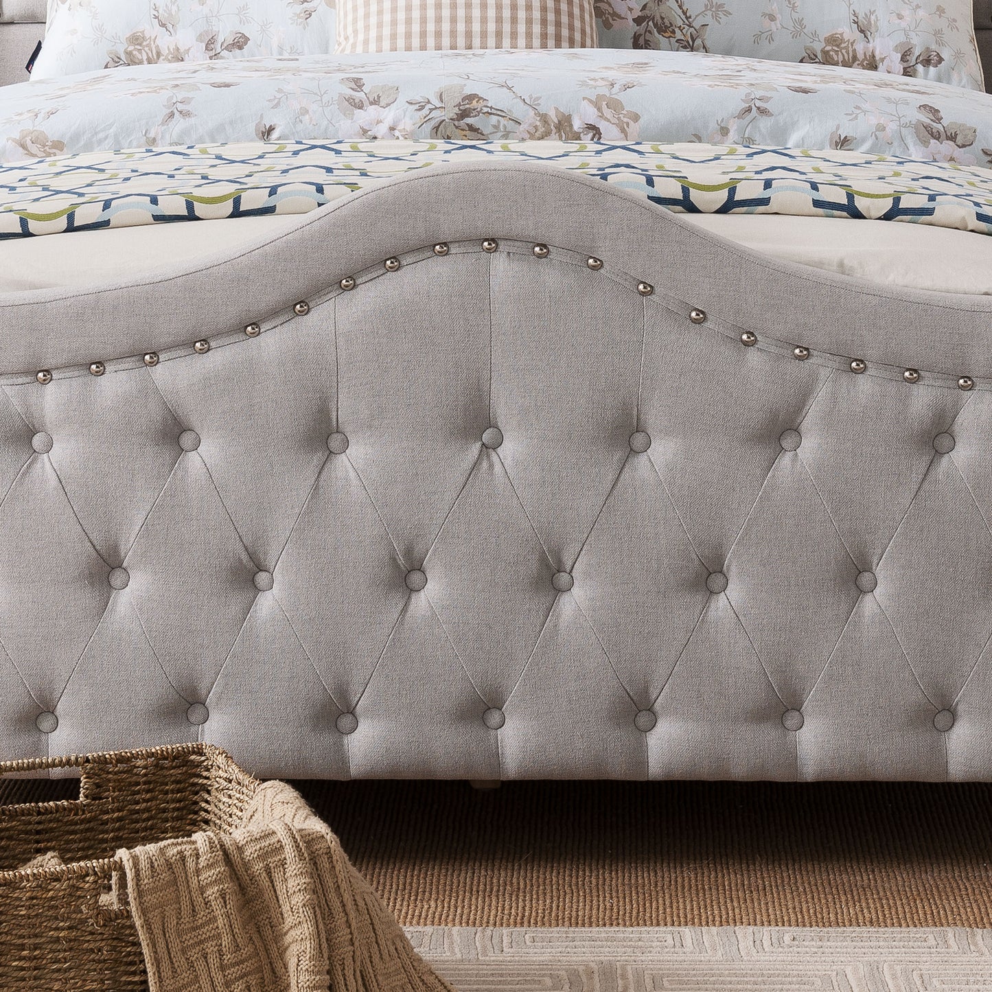 Livi Fabric Fully Upholstered Queen Bed Set