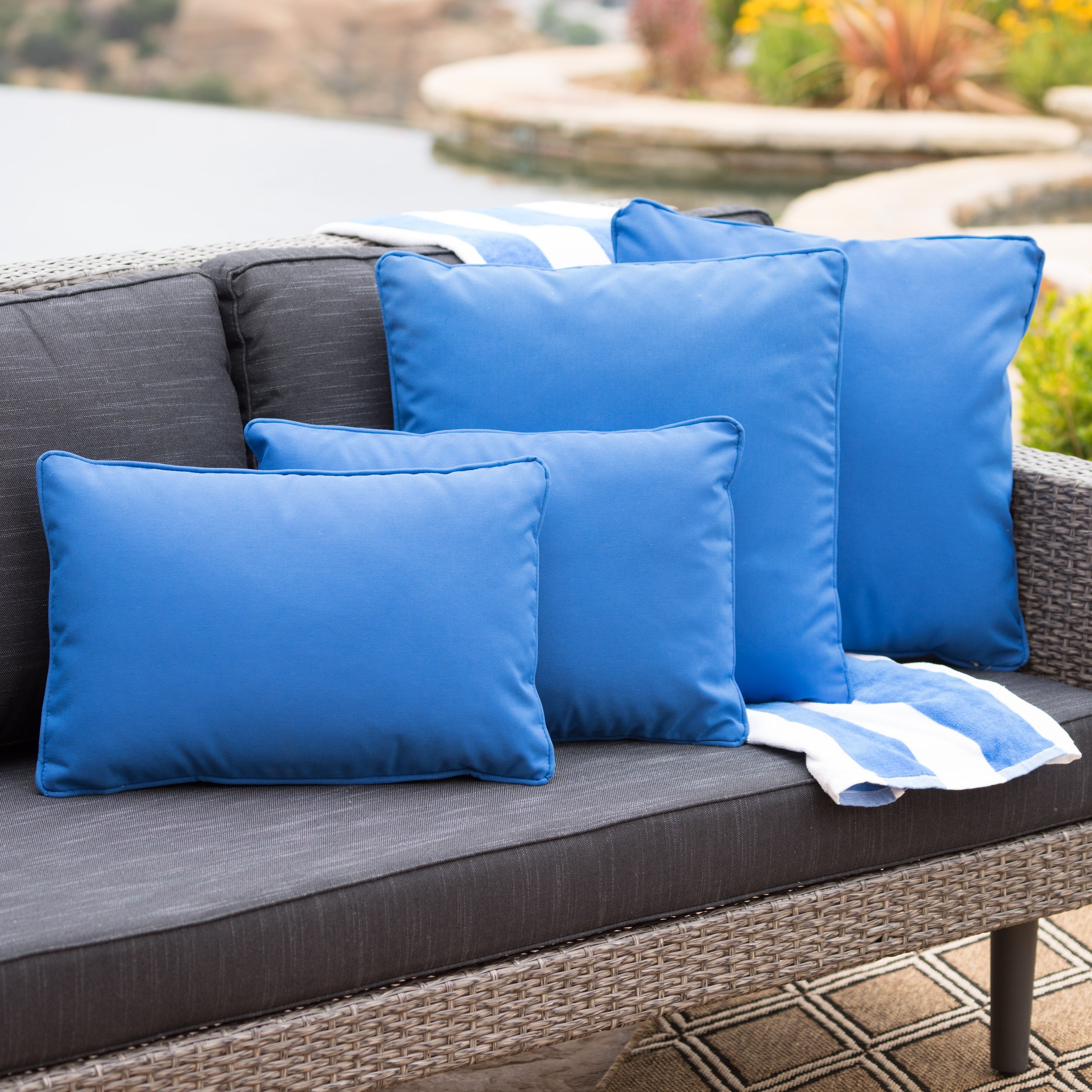 Throw pillows on sale for patio furniture