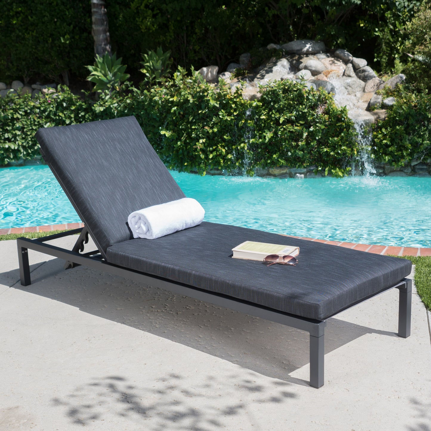 Nealie Outdoor Mesh Aluminum Frame Chaise Lounge w/ Water Resistant Cushion
