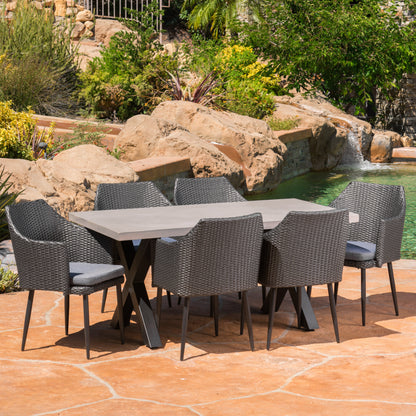 Maccie Outdoor 6 Seater Dining Set