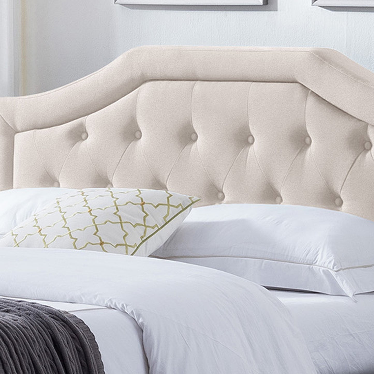 Veromca Theresa Contemporary Fabric Upholstered Queen Sized Bed Set