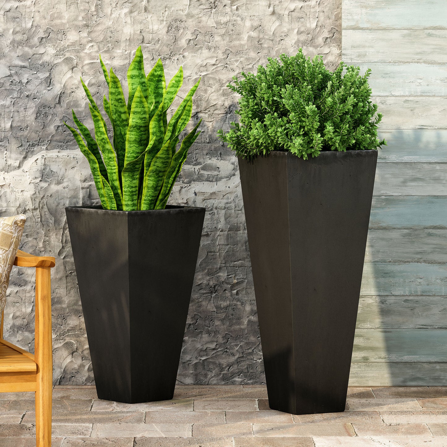 Fardeen Outdoor Modern Large and Small Cast Stone Planter Set