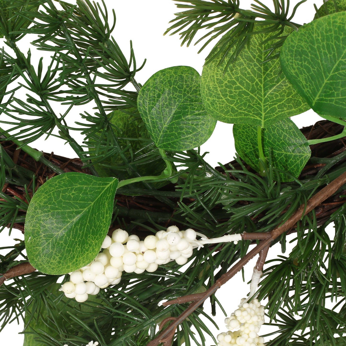Loveren 25.5" Eucalyptus and Pine Artificial Wreath with Berries