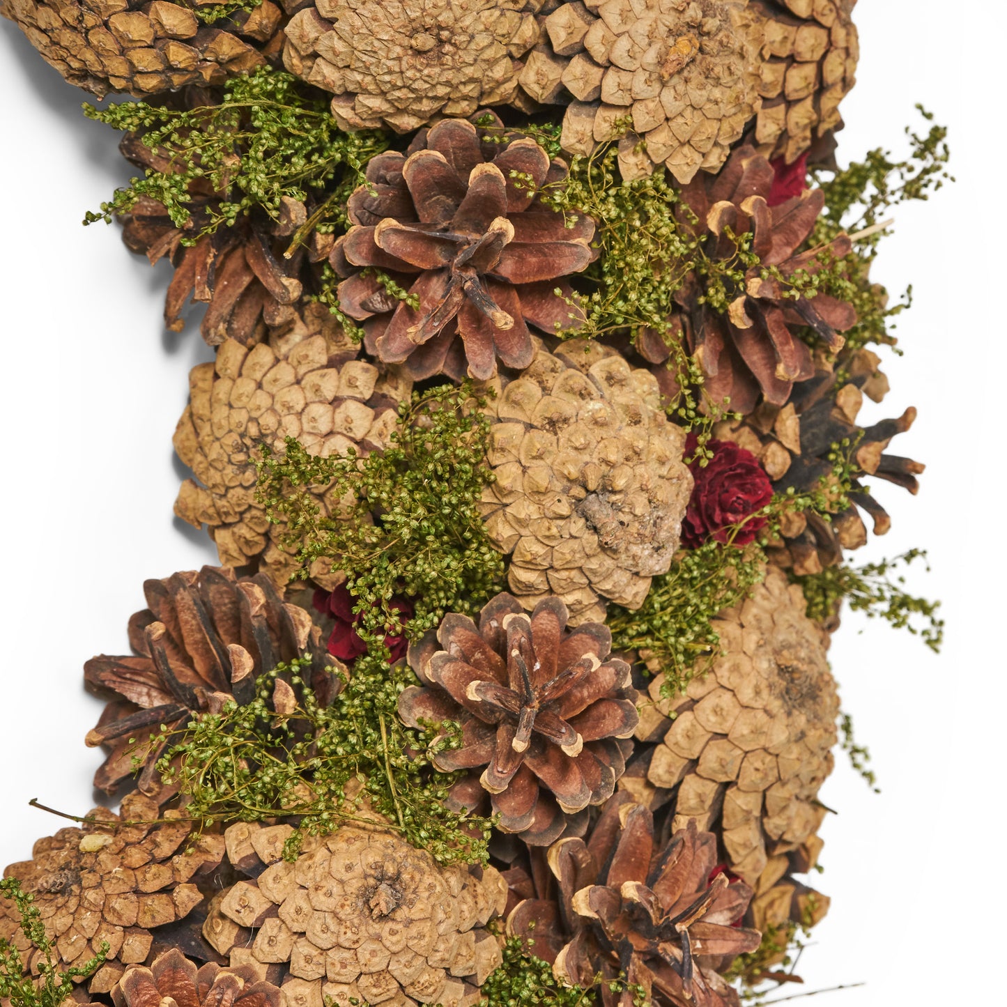 18.5 Inch Artificial Pinecone Christmas Wreath